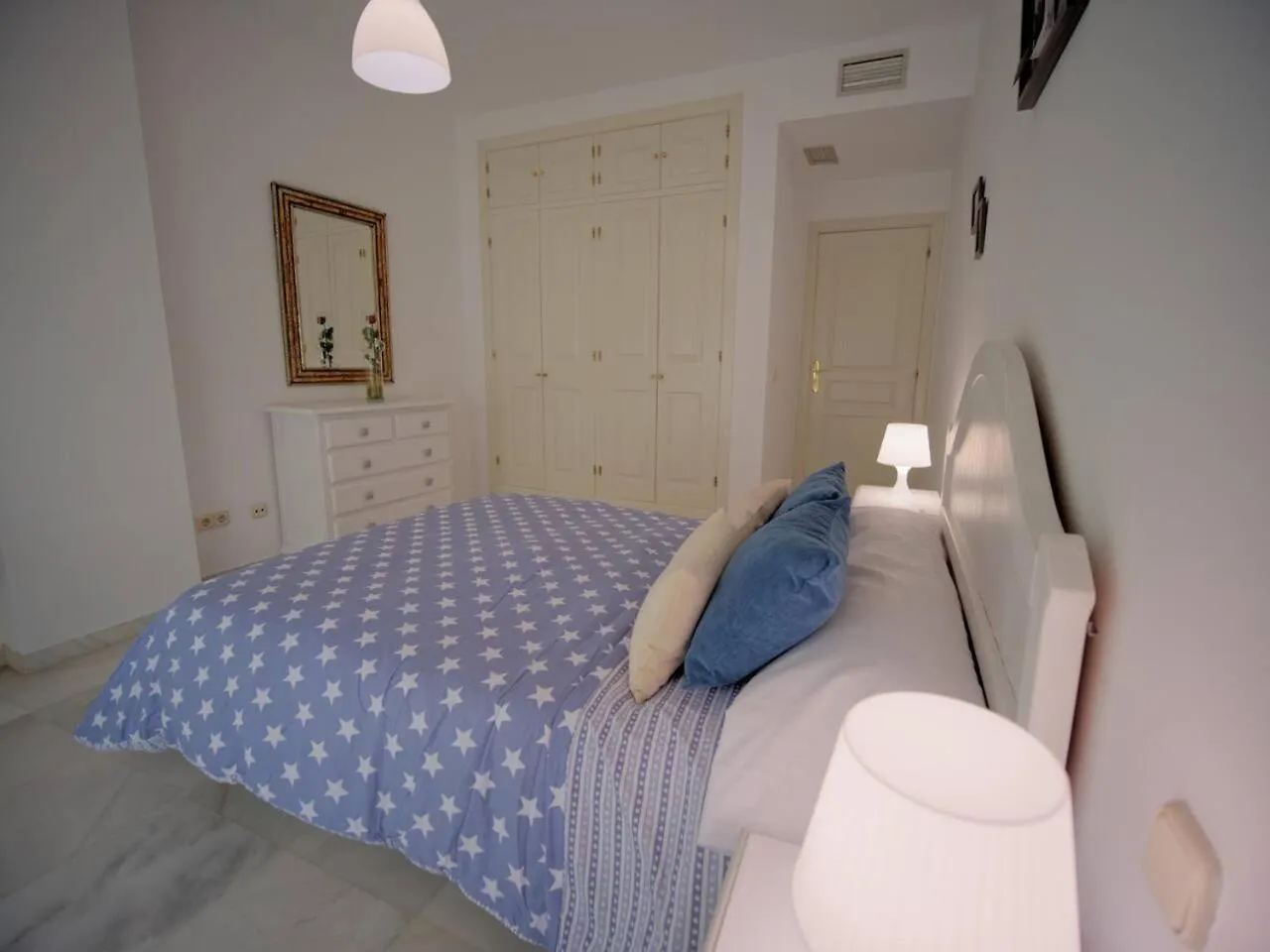 Apartment Sea Village Real Estepona Spain